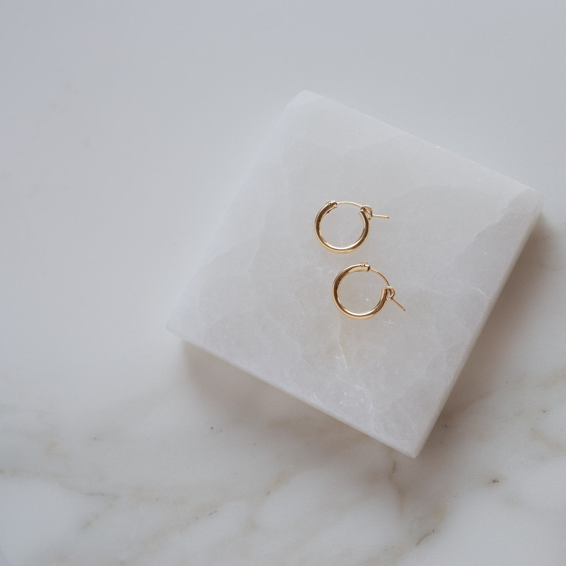 Gold filled huggie hoop earrings deals